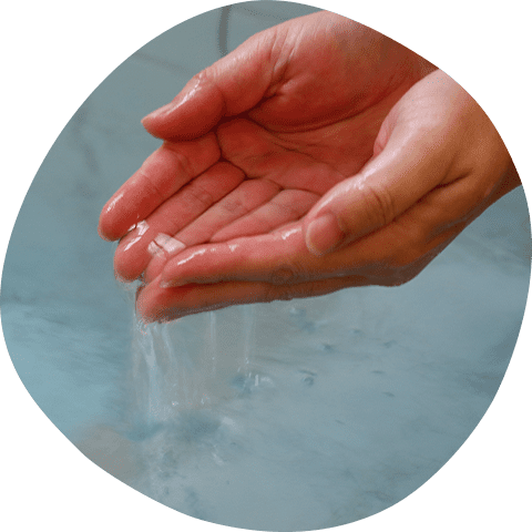 天然の由良温泉