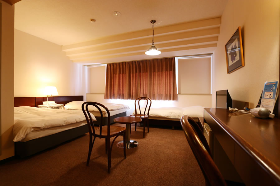 トリプルルーム