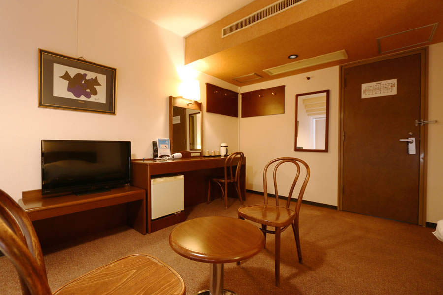 トリプルルーム